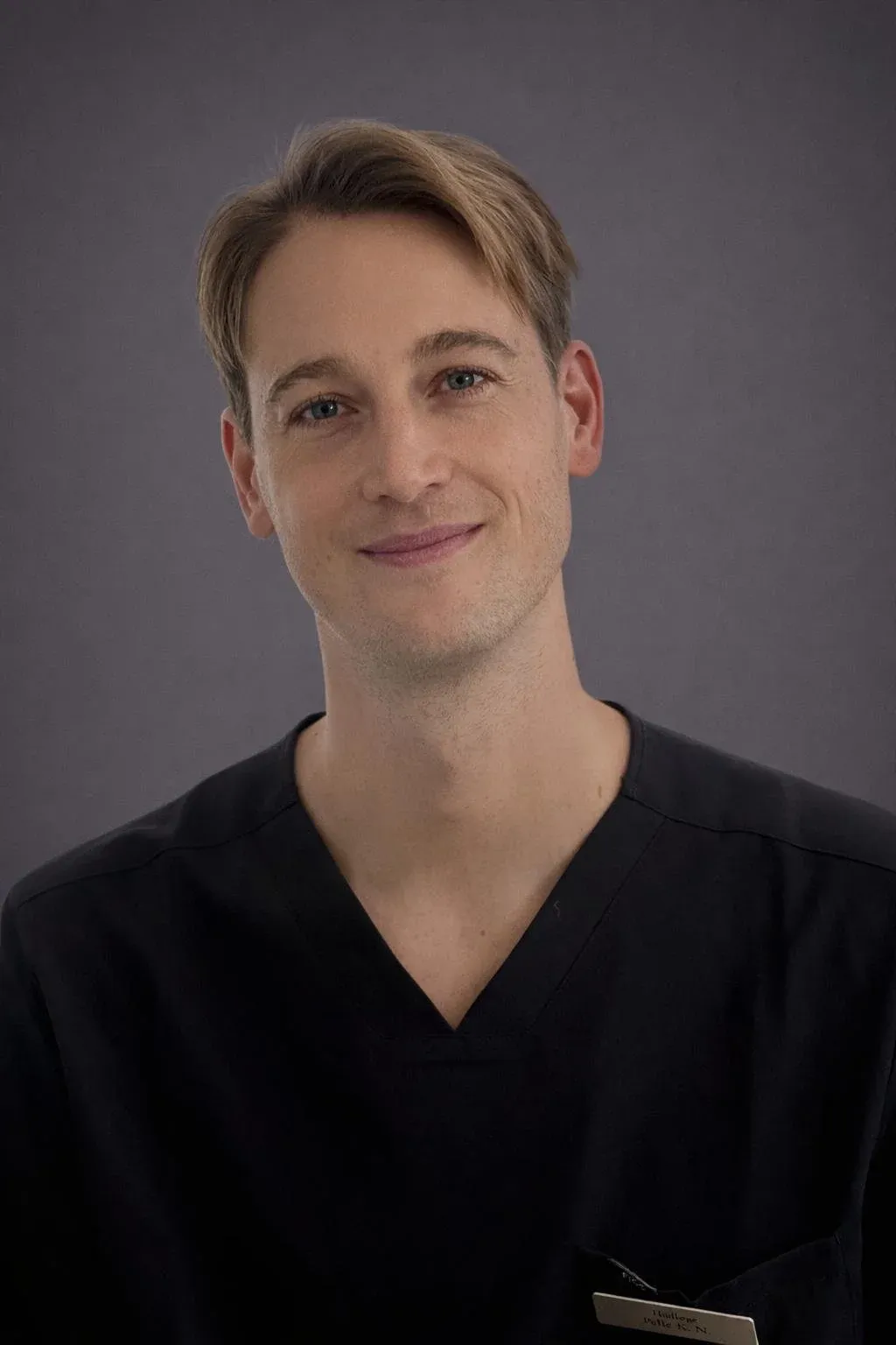 Pelle, speciallæge i dermatologi